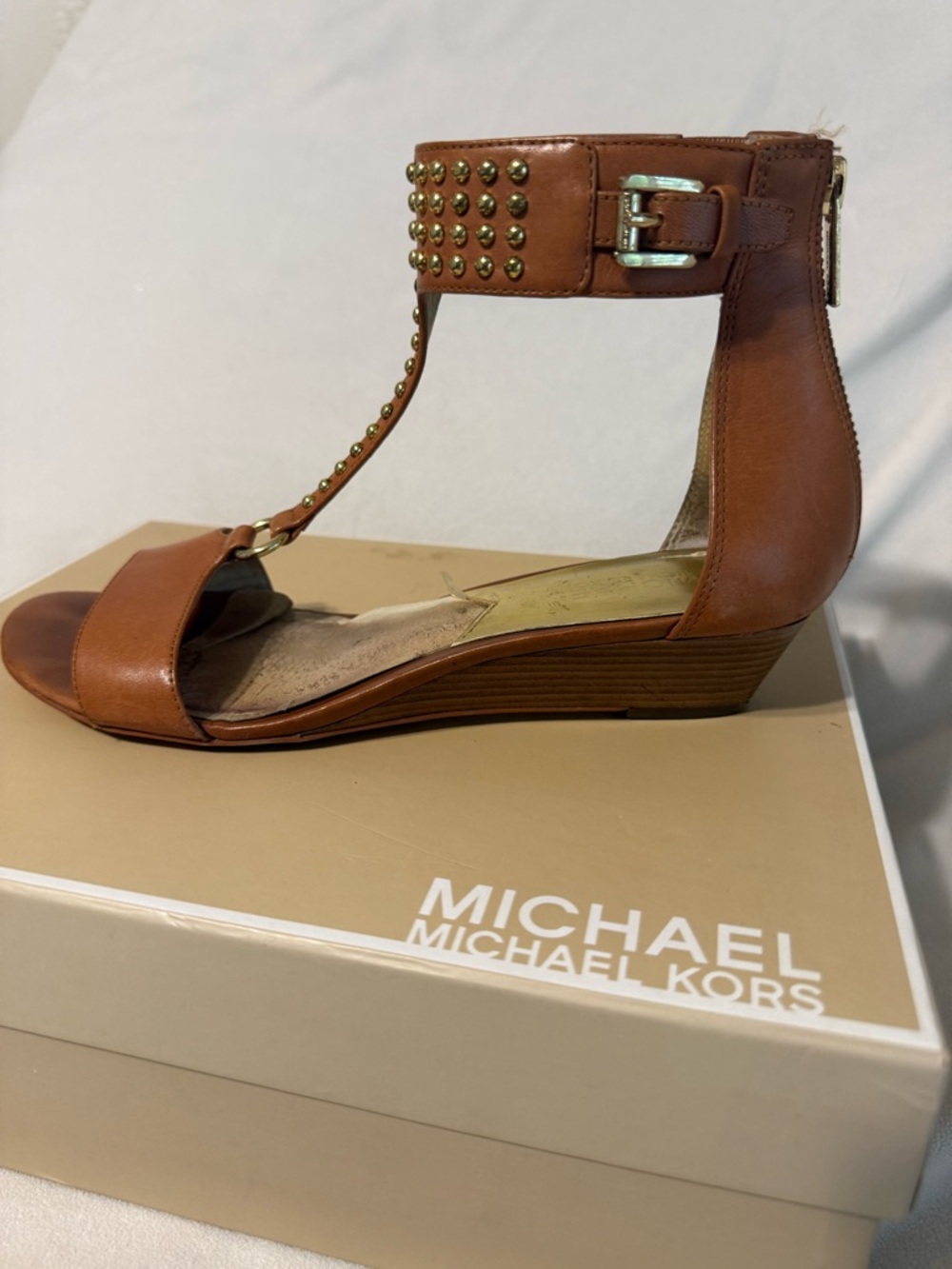 Michael Kors Women's Celena Wedge Leather Brown Sandals Sz 8 - Picture 2 of 6